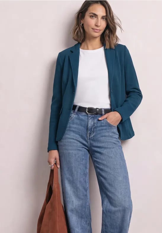 Eenvoudige blazer met structuur