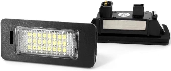 2 stuks LED Kentekenplaatverlichting 6000K - CanBus Foutvrij & Waterdicht - Nummerplaatverlichting - Compatible For BMW 5 Series E60 E39 E61 E70 E71 E72 E82 E84 E88 E90 E91 E92 E93 - Auto Achterlicht
