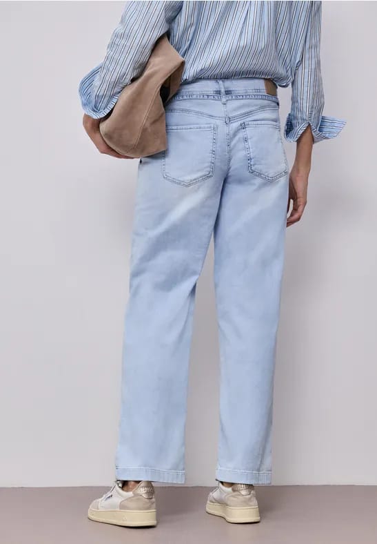Wide Legs in gebleekte look