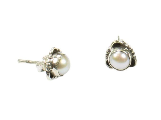 Zilveren knop oorbellen Parel 925 zilver