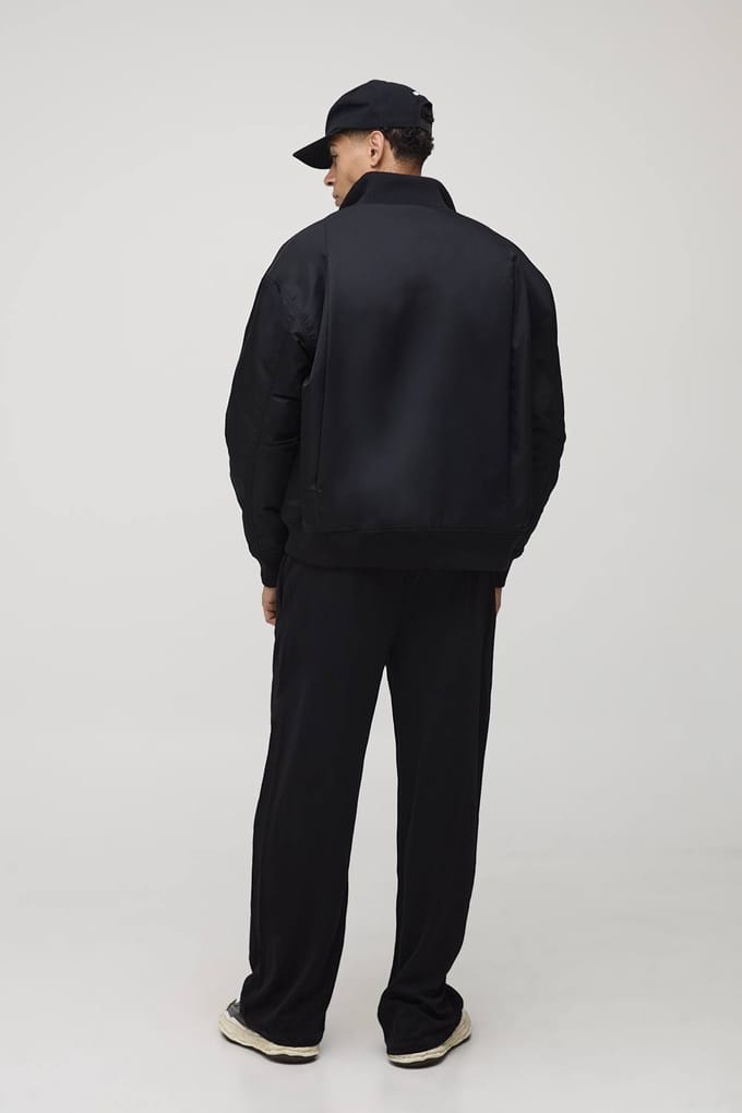 Oversized pasvorm chunky rib funnel neck bomberjack | Black | Size Large