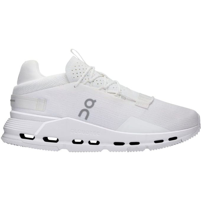 Sportieve ON Running M Cloudnova 2 42 1/2 Heren