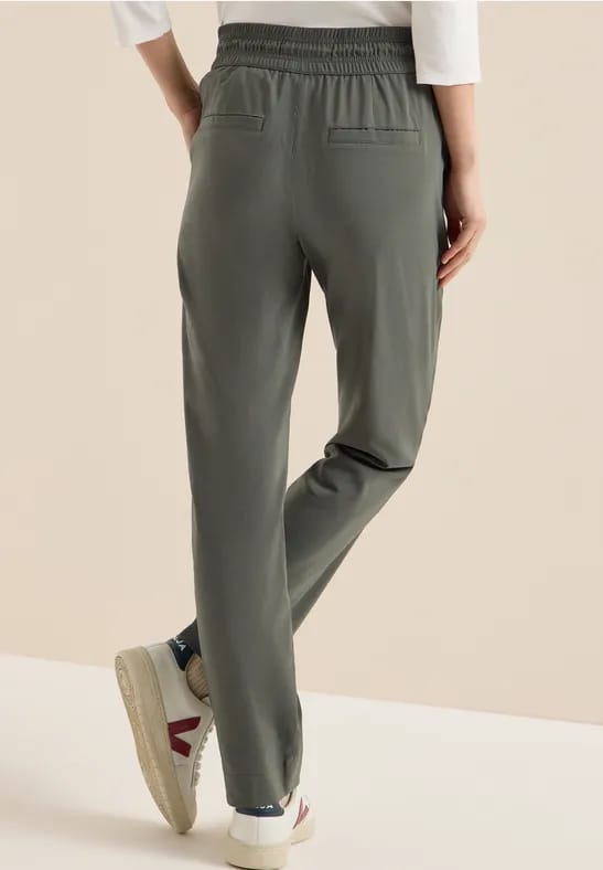 Mid Waist Slim Legs broek in casual fit