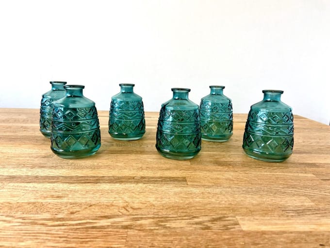 Mini vaasjes groen met figuurtjes opdruk - 4 stuks - 7,5cm x 11cm - glas