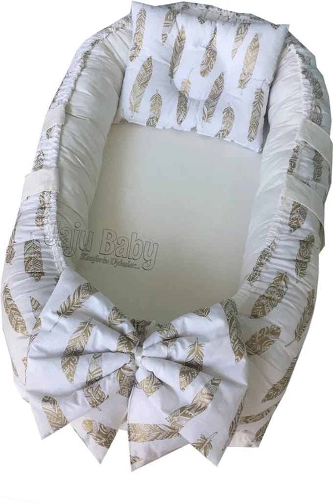Babynestje en Hoofdkussen- Goud Glitter - Babynest - 74 x 40 cm