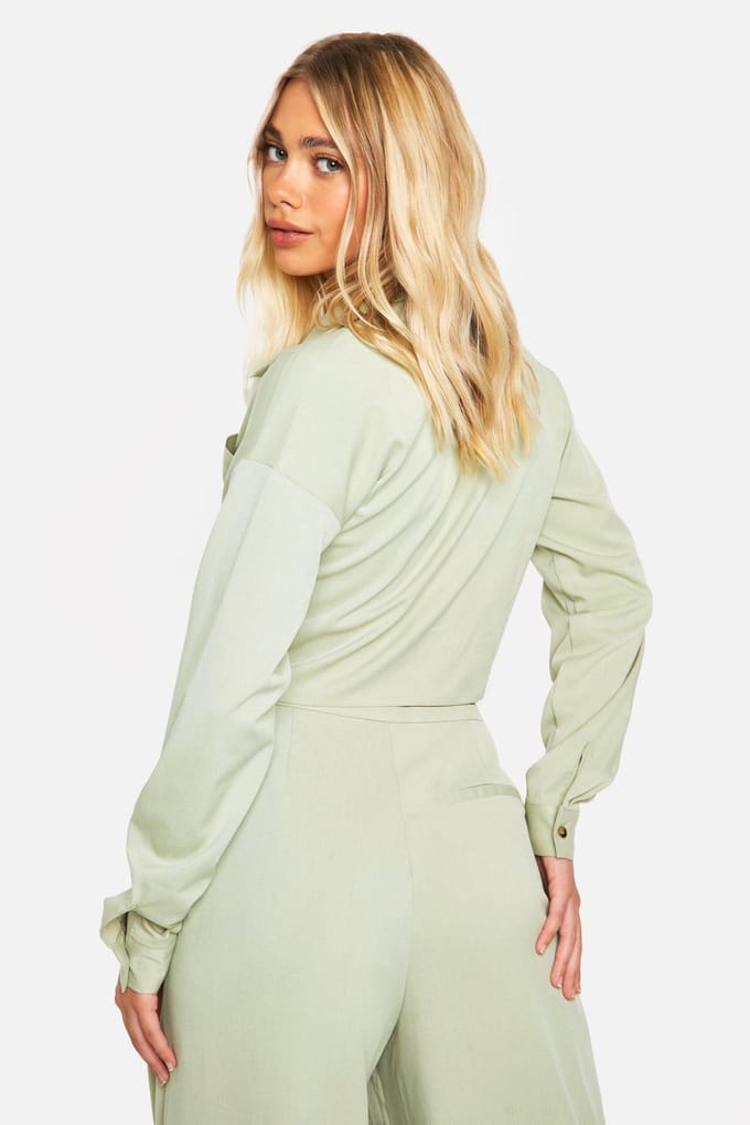 boohoo Dames Linnen Look Relaxed Fit Twist Front Shirt | Sage | Maat: 14