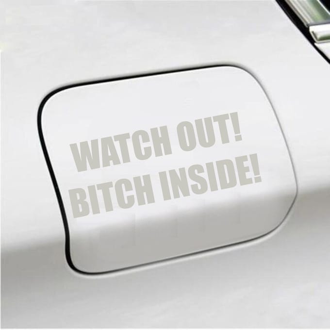 Bumpersticker - Watch Out Bitch Inside - 5,7 X 14,8 - Zilver