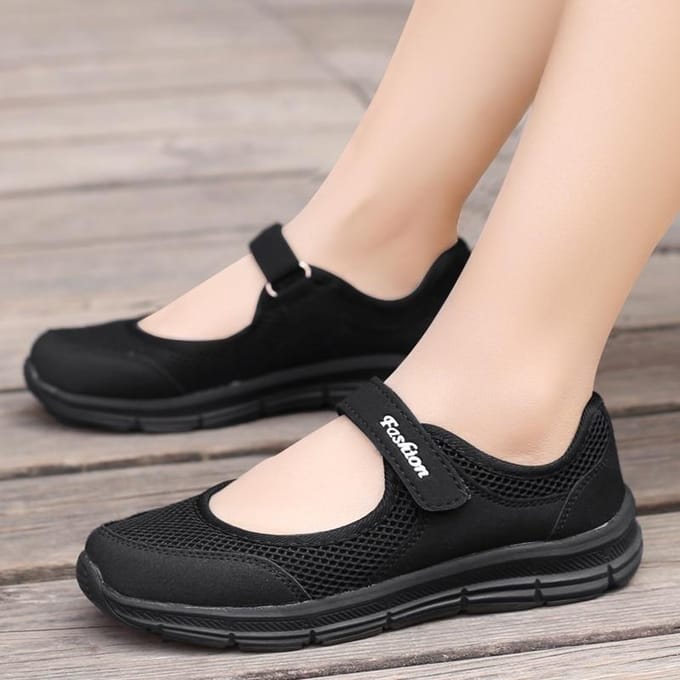 Baskets d'été décontractées pour femmes, chaussures plates respirantes en maille, chaussures d'infirmière blanches 42 blanc