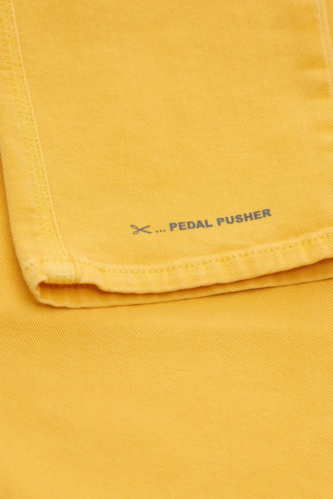 Closed Pedal Pusher Mango Yellow Maat: W24L32 | Straight Broeken Outlet | Dames | Geel