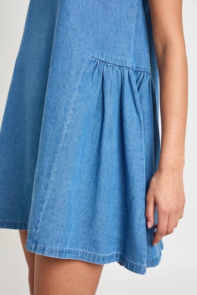 boohoo Dames Chambray Smock Jurk | Medium Gebleekt | Maat: 36