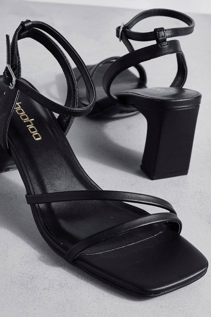 boohoo Dames Basic Low 2 Part Heels | Zwart | Maat: 40