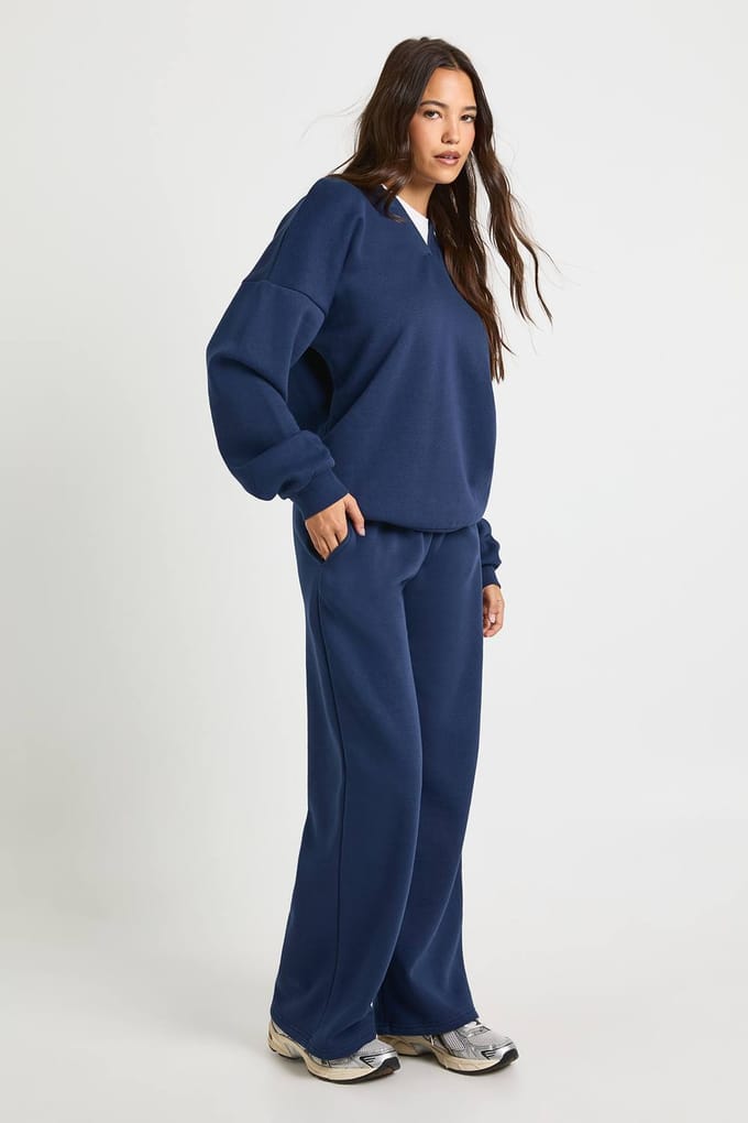 boohoo Dames V-hals oversized capuchon trainingspak met rechte pijpen | Navy | Maat: Small