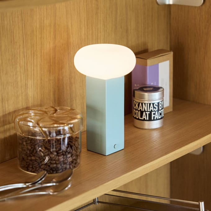 Hübsch LED tafellamp op accu LOW, blauw, hoogte 20 cm, metaal, met dimmer