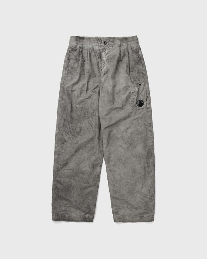 FLATT NYLON LOOSE CARGO PANTS