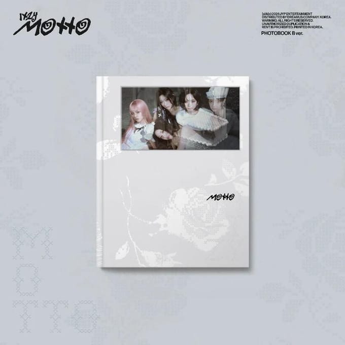 ITZY - [MOTTO] Mini Album FOTOBEK Ver.B