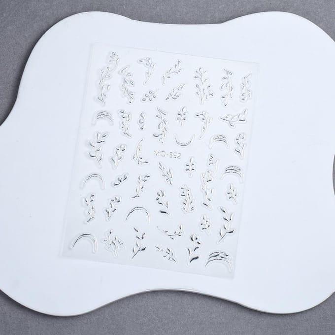 Autocollants pour ongles Feuille Dorée Branches Dorées et Feuilles de Jade - Décalcomanies Style Chinois argenté