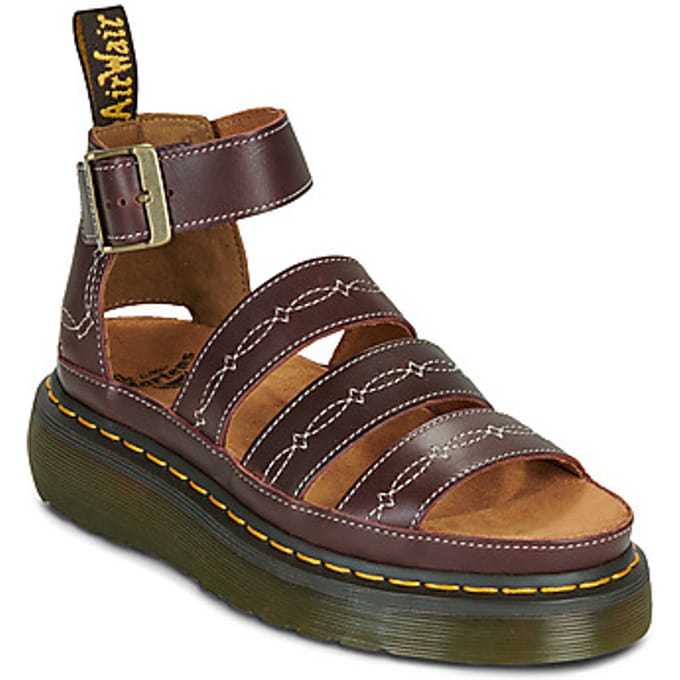 Platte sandalen Dr. Martens CLARISSA QUAD RODEO 3 STRAP SANDAL DARK BROWN CLASSIC PULL UP