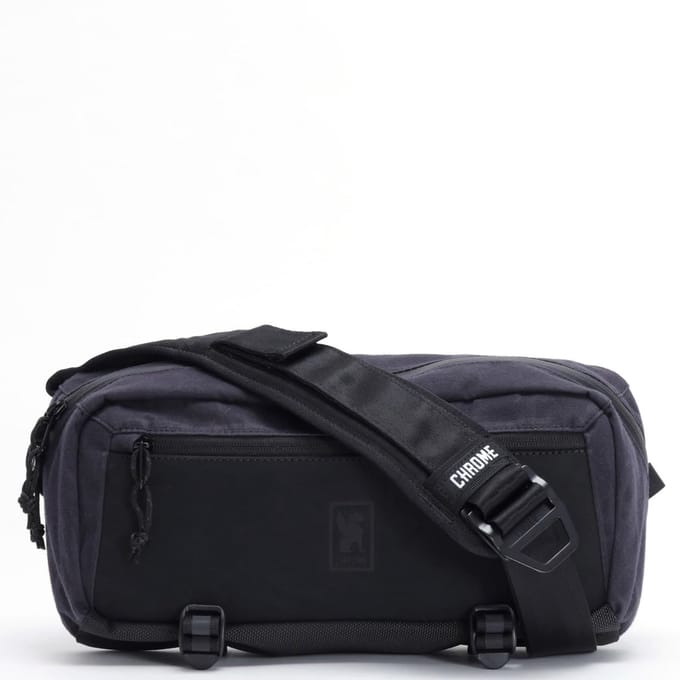 Chrome Mini Kadet Sling Bag 5 - Schoudertas 34 cm (black canvas leather)