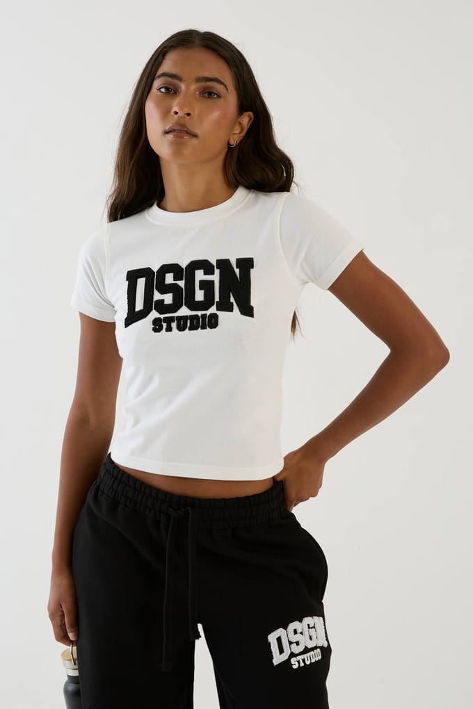 Dames Dsgn Studio Baby T-shirt Met Badstof Applique | Wit | Maat: Small