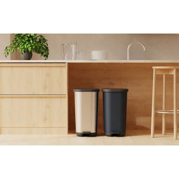 Rotho - Pedaalemmer - 35L - Zwart