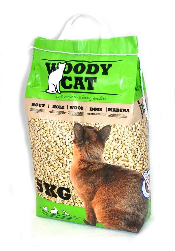 Kattenbakvulling 8 liter woody cat houtkorrels