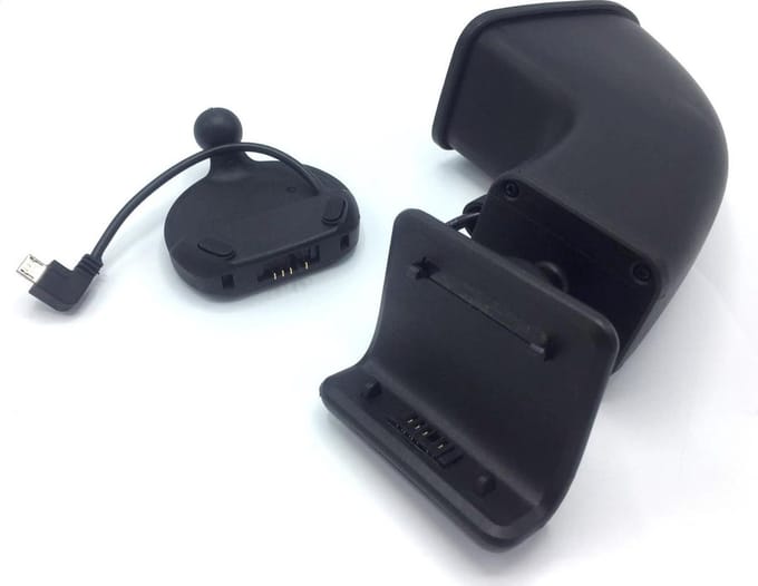 TomTom Go / Via / Start Serie Houder met vaste voeding incl. A stijl bracket