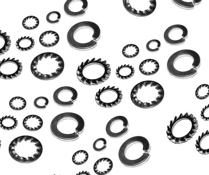 Set van 1440 veerringen (glad en vertand)