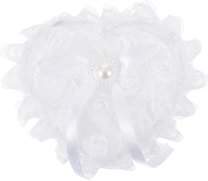 Ringkussen Hartvorm - Bruiloft Accessoire - Trouwringen Presenteren - Met Kant Afwerking - 9x7.4x4cm - Wit