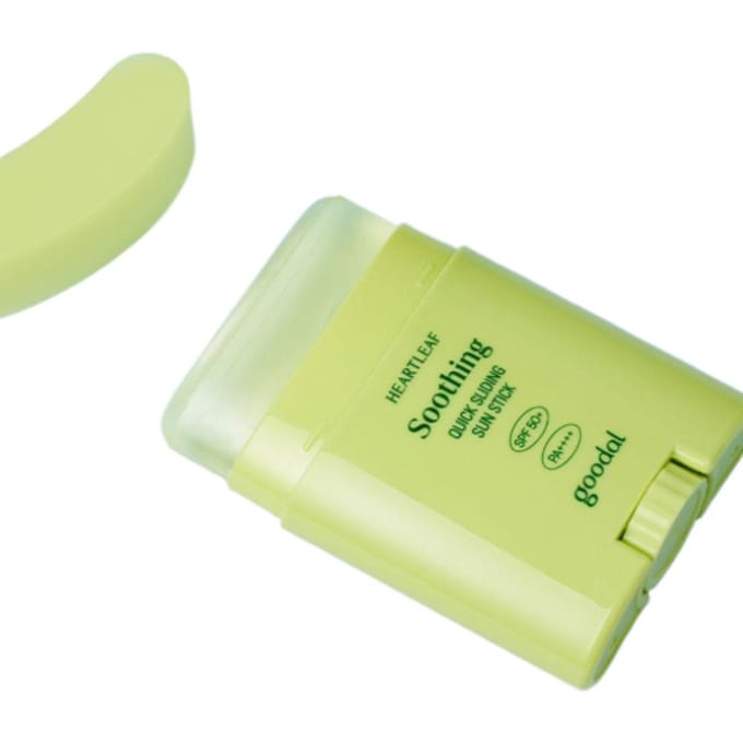 Goodal Heartleaf Calming Quick Sliding Sun Stick SPF50+ PA++++ (22 grammes) beige