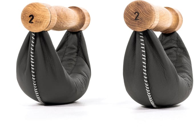 NOHRD Swing Dumbbells Eiken 1kg – Luxe Halters met Echt Leer – Functionele Krachttraining – Ergonomisch Ontwerp