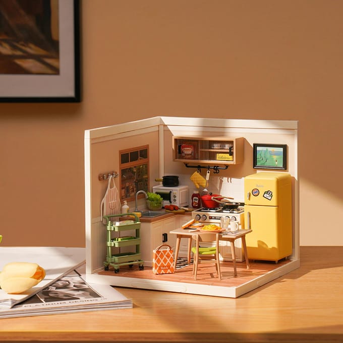 Robotime, DIY Huisje Super Creator Happy Meals Kitchen, DW008, 16,3x16,3x15,2cm