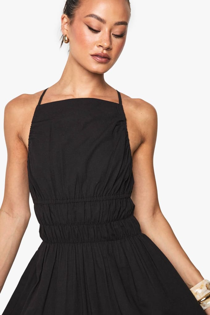 boohoo Dames Tall Linnenlook Jurk met Ruche Details | Black | Maat: 18