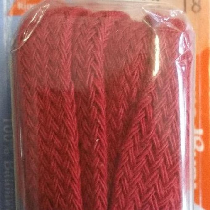 8 - 9 mm x 150 cm rood platte Sportschoenveters Ringpoint 63