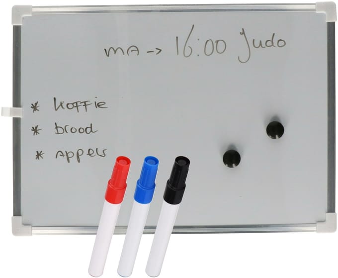 Whiteboard set - incl whiteboard stiften - incl magneten - whiteboardmarkers - whiteboard klein