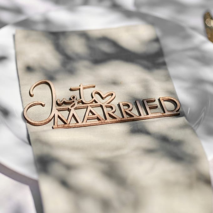 Ginger Ray - Ginger Ray - Houten tafeldecoratie Just Married