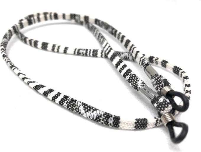 Brillenkoord Wit - Brillenband Koord - Bril Binnen Handbereik - Verstelbare Uiteinden - 30 cm - Wit