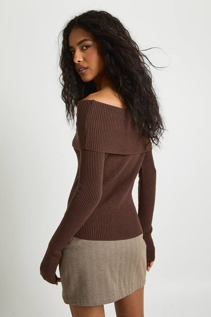 boohoo Dames Ribgebreide Extreme Bardot Trui | Chocolate | Maat: Large