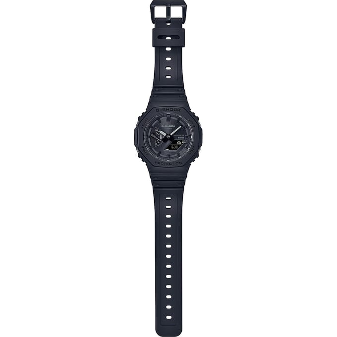 G-Shock Classic Style GA-B2100-1A1ER Carbon Core Guard Horloge