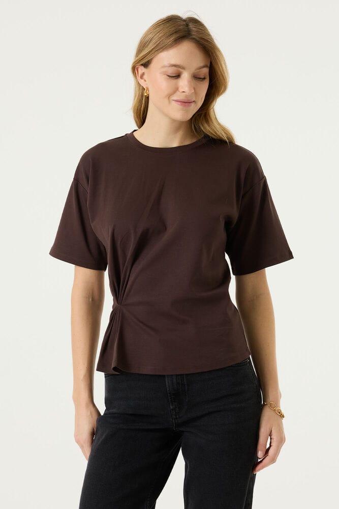 GARCIA Dames Effen T-shirt Bruin Korte mouw