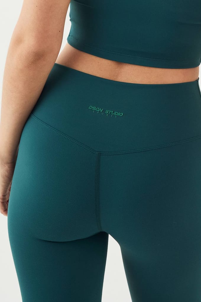 Dames DSGN Studio Ultra Sculpt Hoge Taille Legging | Pine | Maat: 2XL