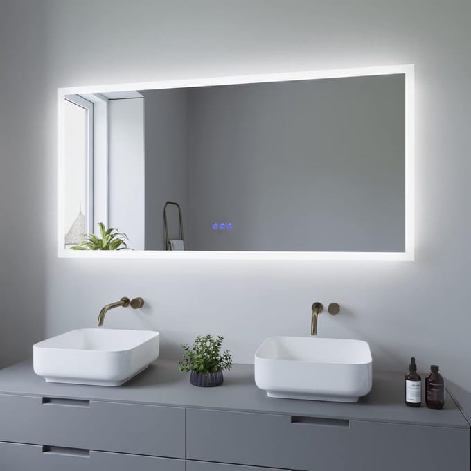 Grote Badkamerspiegel met Licht, Spiegelverwarming en Touchcontroller, 140x70 cm