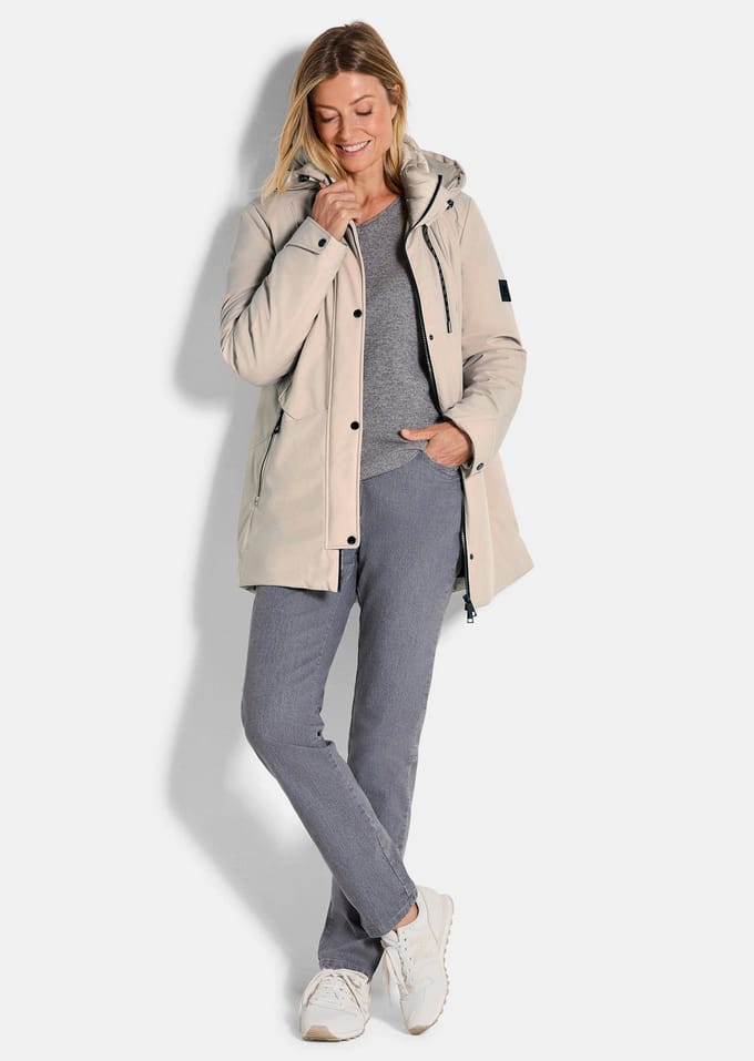 Functioneel jack met capuchon - beige - Gr. 38 van Goldner Fashion