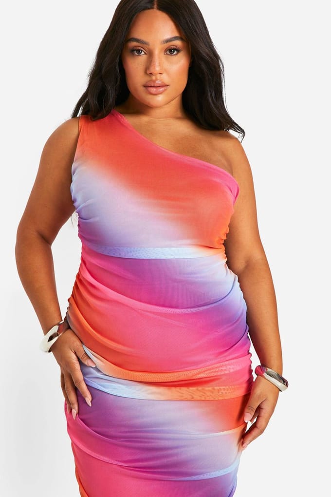 boohoo Dames Plus Mesh One Shoulder Ombre Midaxi Jurk | Maat: 54
