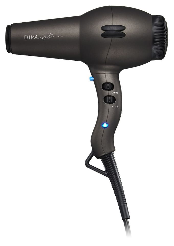 Diva Signature Ultra Dryer Outlet