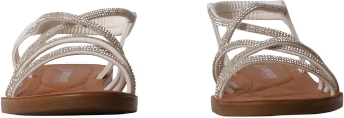 Sandalen om aan te trekken