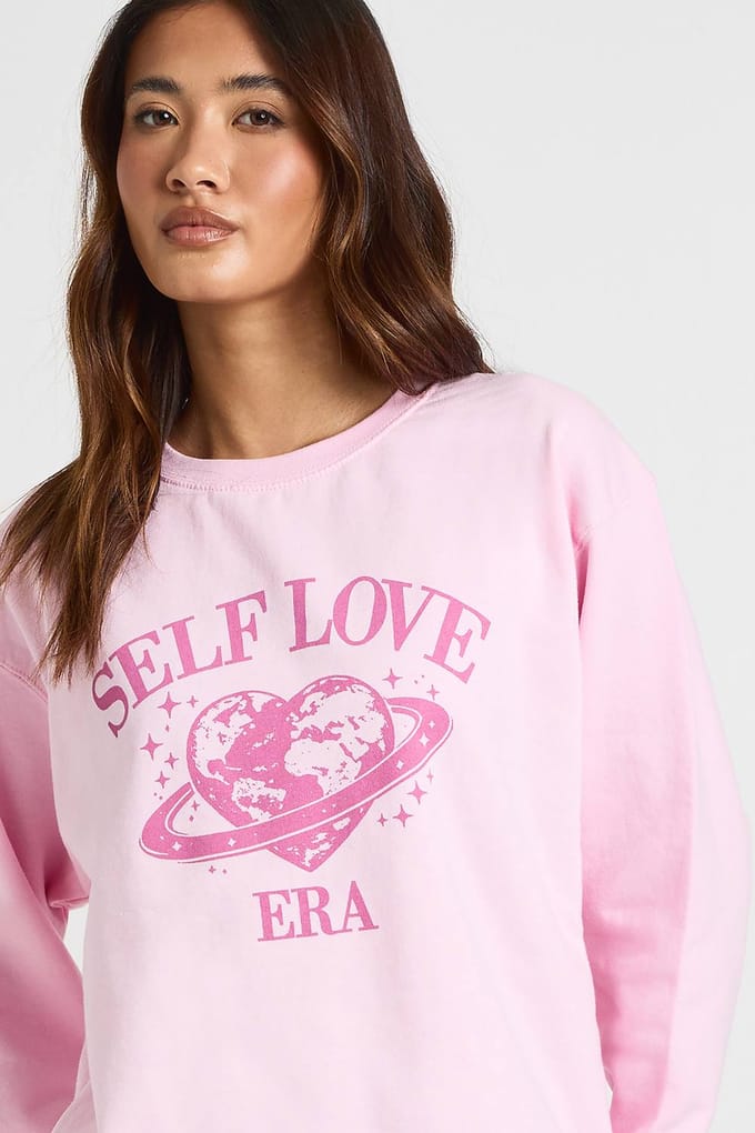 boohoo Dames Bedrukte Oversized Sweatshirt Zelfliefde Tijdperk | Lichtroze | Maat: Small