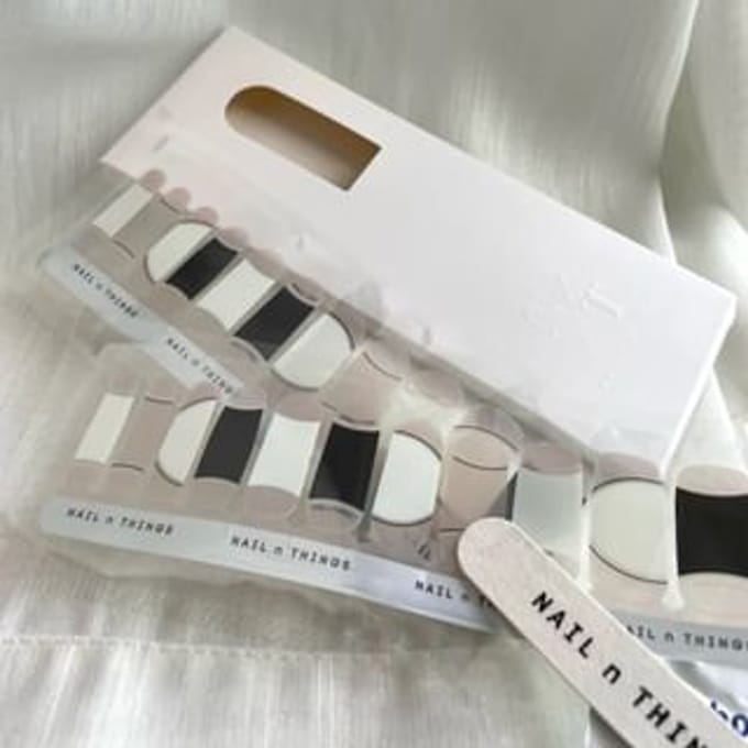 NAIL n THINGS - ND06 French Waltz Self-Adhesive Design Nail Polish Wraps 1 set