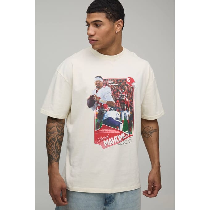 Oversized NFLPA Patrick Mahomes License Printed T-Shirt | Ecru | Size Medium