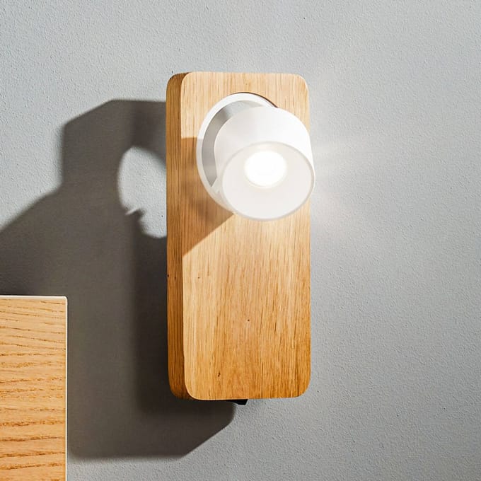 Linea Light LED wandlamp Beebo W, eiken