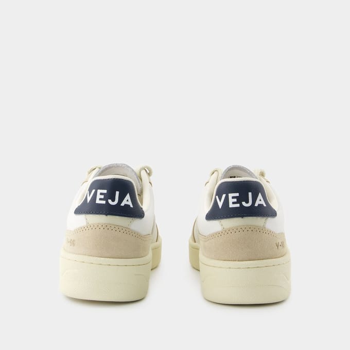V-90 Sneakers - Veja - Leer - Steenwit